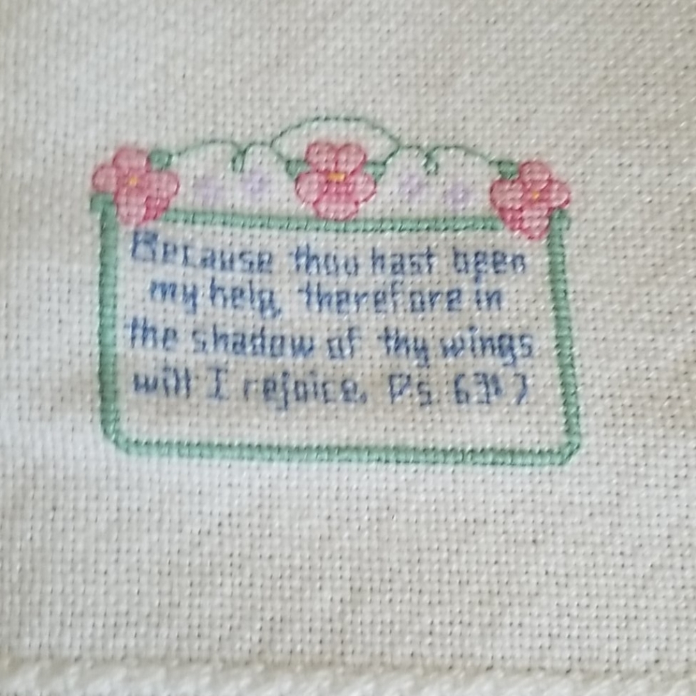 Small throw - Picture 3 of 3